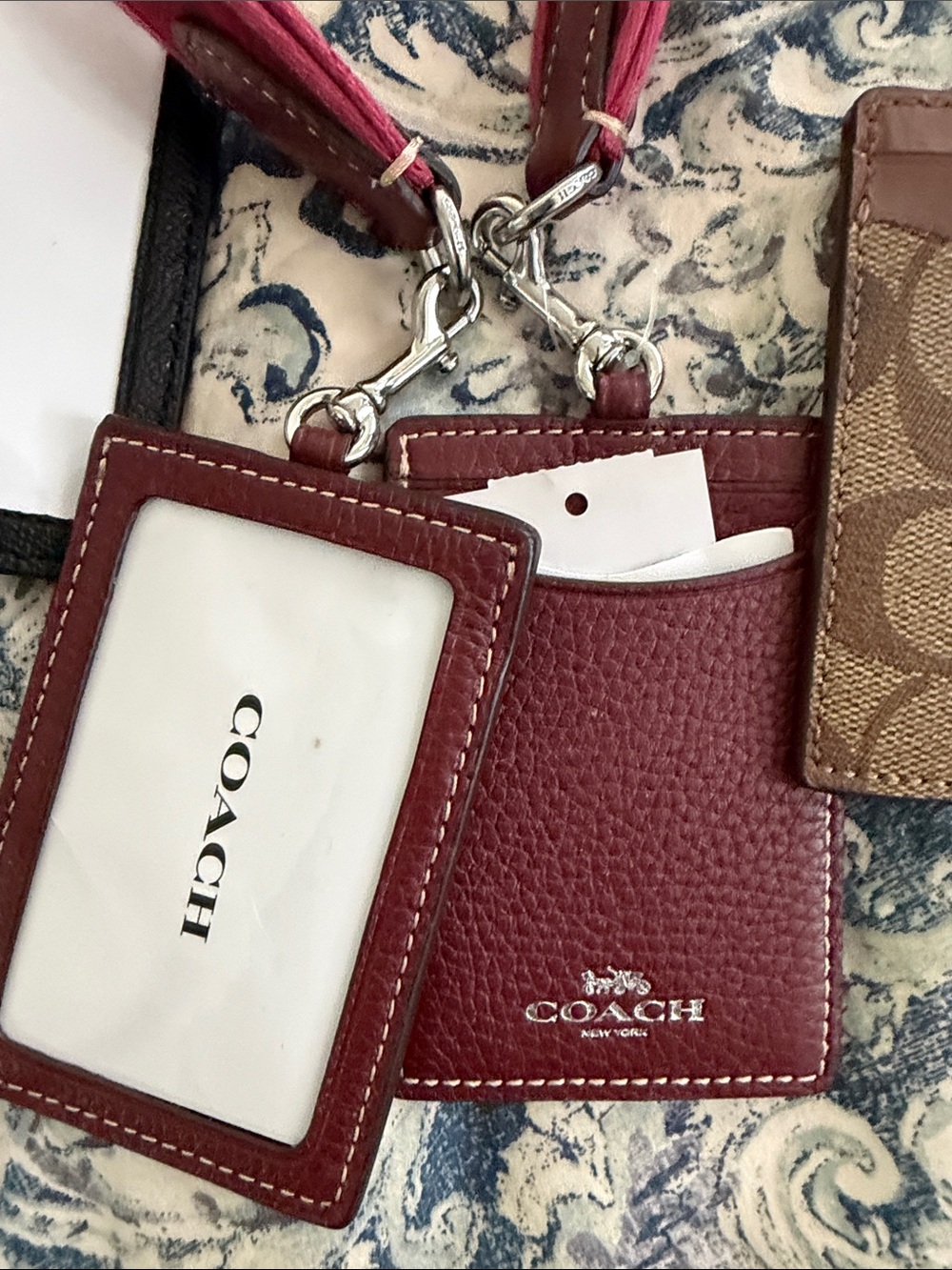 Coach Brown Signature,Burgandy & Blk Leather Card Holder w/Strap•PRICE FOR ONE - Picture 3 of 6